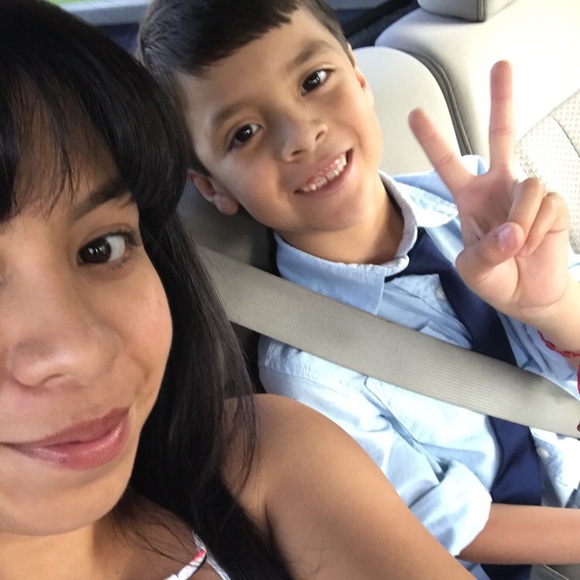 Meet your Posher, Iris - Picture 7 of 16